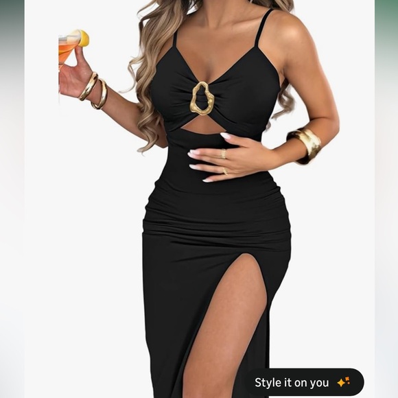 chicme Dresses & Skirts - Elegant Black Maxi Dress